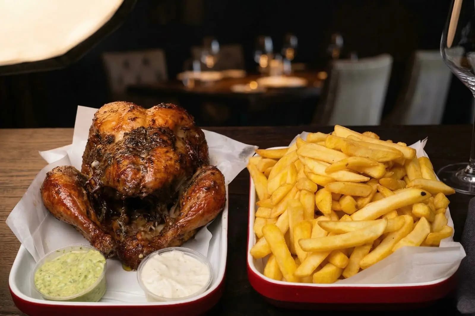Pollo con papas La Polloteka Las Condes